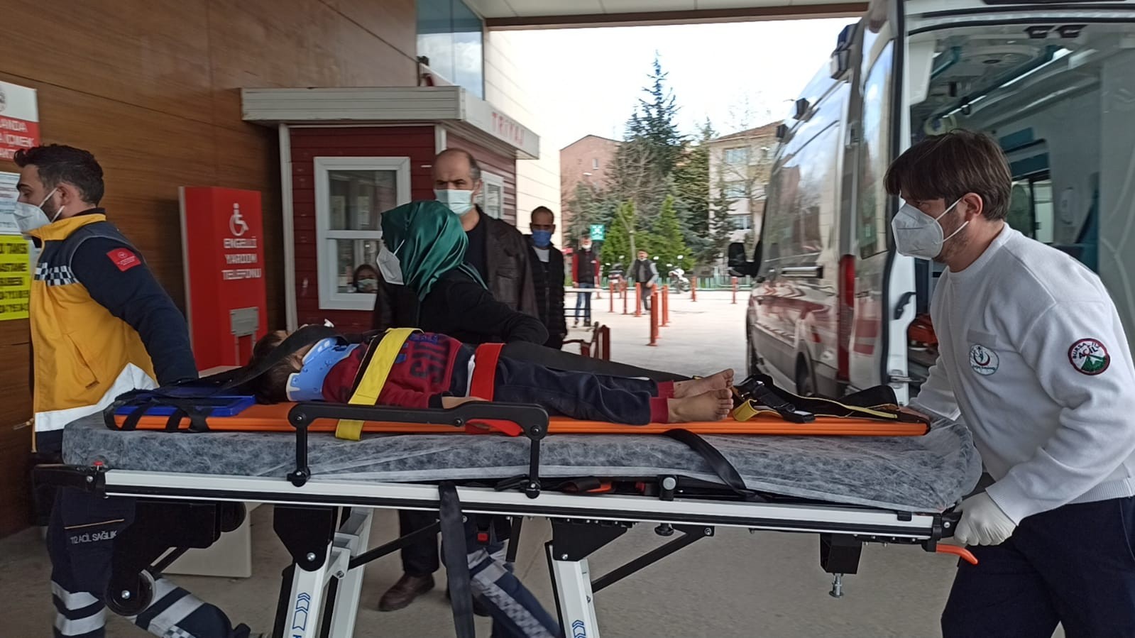 12 Metre Yükseklikten Düşen Çocuk Hayatını Kaybetti