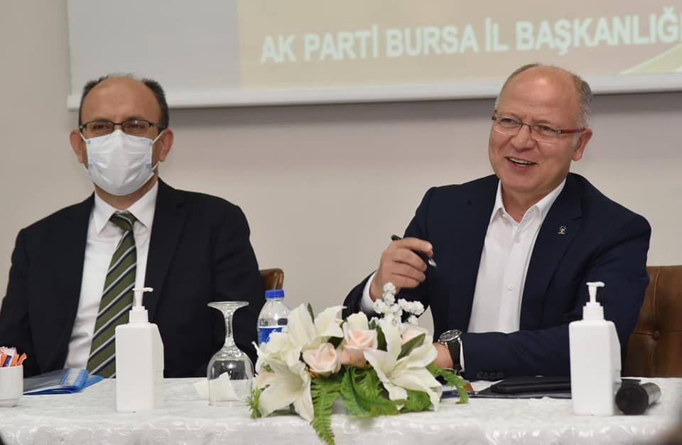 17 İlçe Başkanı İle Bursanın Bugünü Ve Geleceği Konuşuldu