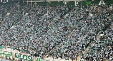 Bursaspor 43 bin 160 taraftarla yeni rekora ulaştı