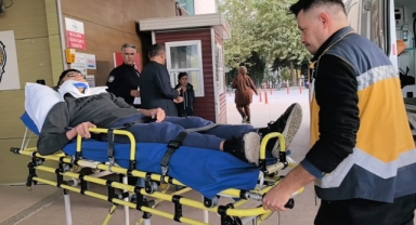 Baba-oğul şakalaşırken pencereden düştü