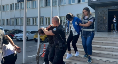 Bursa'da fuhuş operasyonu : 4 kadın kurtarıldı, 4 şüpheli yakalandı