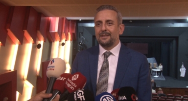Devlet Tiyatroları'nın tek Tiyatro Kursu seçmelerini yaptı