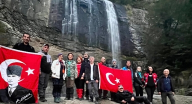 Doğaseverler cumhuriyeti zirvede kutladı