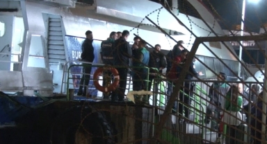 Eminönü-Bursa feribotunda bomba ihbarı
