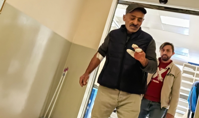 Spiralle ahşap keserken 3 parmağı koptu