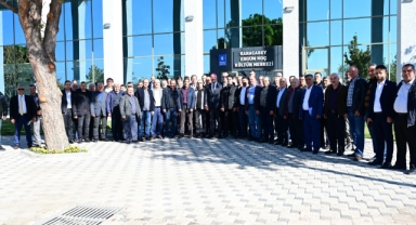 Başkan Karabatı muhtarlarla bir araya geldi