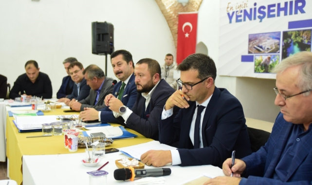 Başkan Özel: Muhtarlarımıza güvenimiz de desteğimiz de tamdır