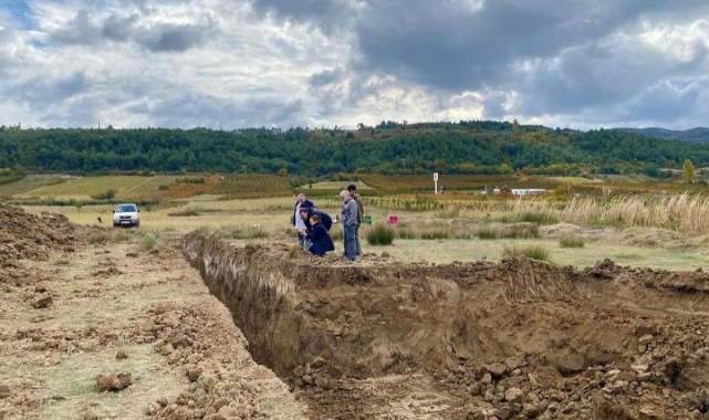 Bilim insanları İznik fayını kazarak inceledi