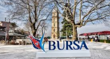 Bursa aylık ortalama yağışın yarısını bir günde aldı