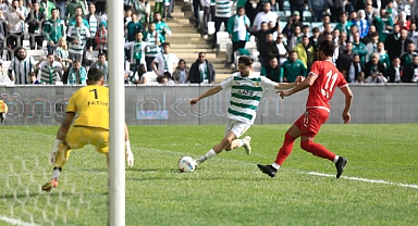 Bursaspor 4-1 Kuşadasıspor