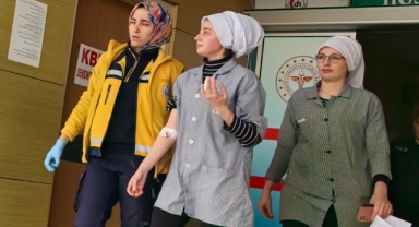 Elini dokuma makinesine kaptırdı
