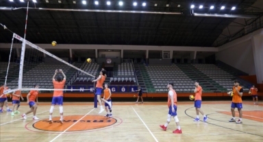 İnegöl Belediyespor Yenişehir Belediye'ye hazırlanıyor