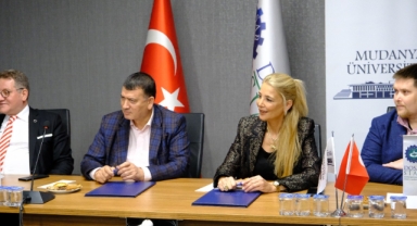 Mudanya üniversitesi ve Dosabsiad’dan lisansüstü eğitimde güç birliği
