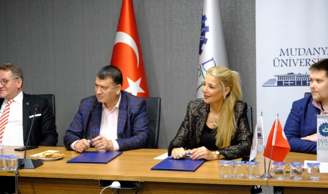 Mudanya üniversitesi ve Dosabsiad’dan lisansüstü eğitimde güç birliği
