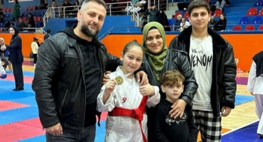Mudanyalı minik karatecilerin ilk başarıları mutlu etti