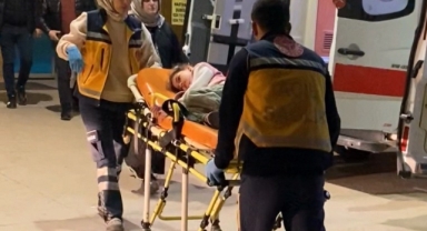 Sandalyeden düşen çocuk ağır yaralandı