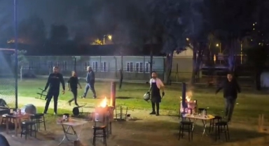 Seyyar balıkçılardan zabıtaya sandalyeli saldırı