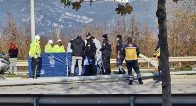Takla atan kamyonette 2 kişi hayatını kaybetti