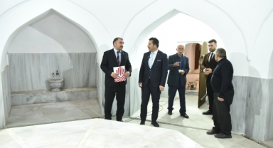 Tarihi Çarşı Hamamı açılış için gün sayıyor
