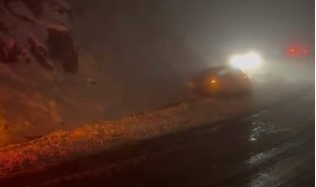 Bursa’da Kar Yağışı Nedeniyle Sürücüler Zor Anlar Yaşadı