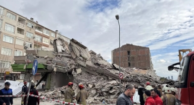 Son Dakika: Güngören’de Yıkım Anında Bina Çöktü