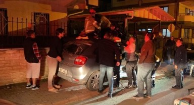 Bursa'da 2 otomobil çarpıştı: 3 yaralı