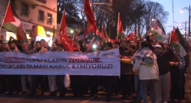 Gazze için binlerce kişi Galata Köprüsü’ne akın etti