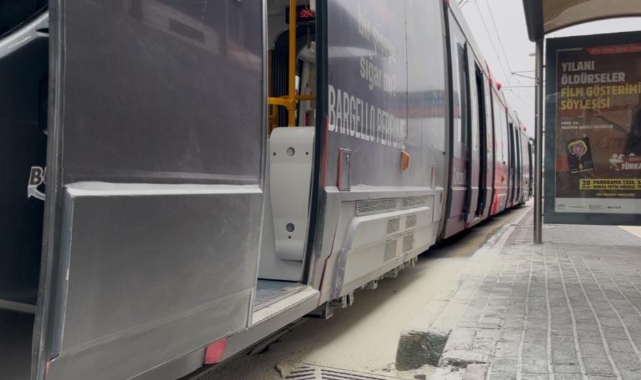 Bursa'da tramvay yangını paniğe neden oldu