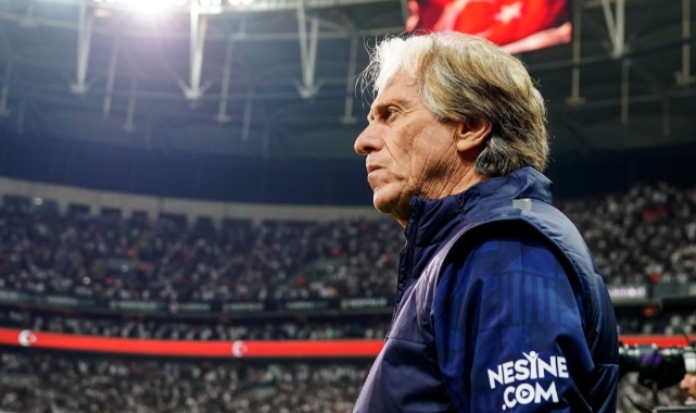 Jose Mourinho da Jorge Jesus gibi şampiyonluğu derbilerde kaybetti