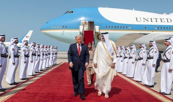 Katar Havayolları, Boeing’e 200 milyar dolarlık uçak siparişi verdi
