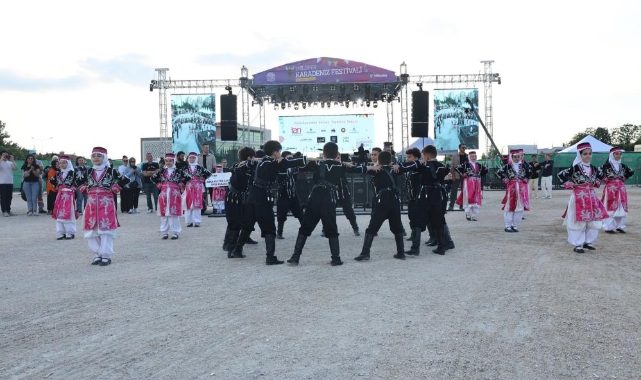 Nilüfer'de Karadeniz Festivali coşkusu