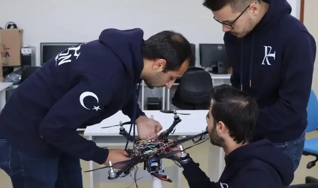 Yıkımın içinden hayatı gösteren dron: DEPRON öğrenci elinden doğdu