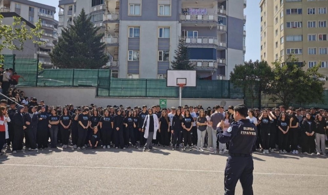 Bursa İtfaiyesi'nden 183 bin öğrenciye yangın güvenliği eğitimi