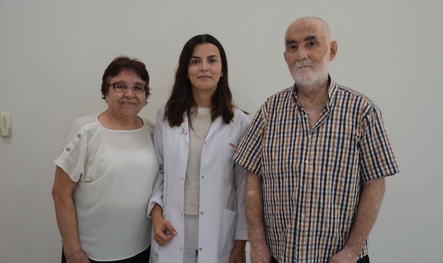 42 yıl sonra sigarayı bırakan tiryaki çift
