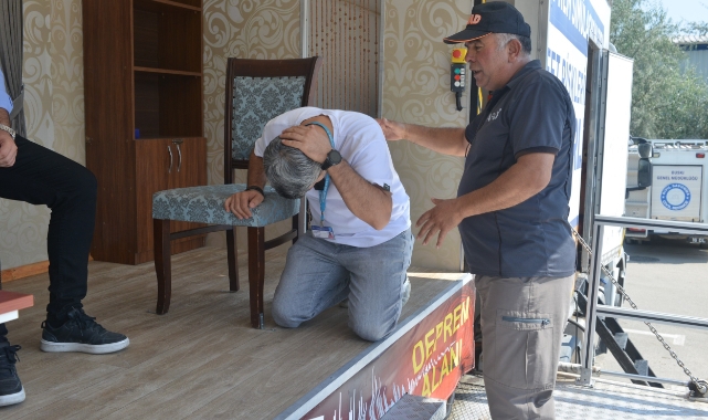 AFAD tarafından BUSKİ çalışanlarına deprem eğitimi