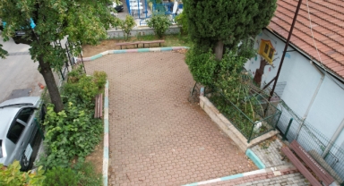  Padişahları cihada teşvik eden alimin mezarının hâli, görenleri üzüyor