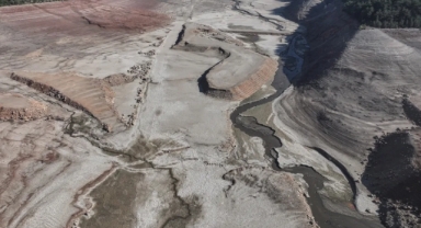 Bursa'da Su Alarmı: Barajların Doluluk Oranı Yüzde 2,33'e Geriledi