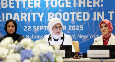 Emine Erdoğan, ‘Birlikte Daha İyiye: Aileden Başlayan Küresel Dayanışma’ Programına Katıldı