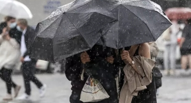 Meteoroloji Uyardı: Marmara ve Karadeniz’de Kuvvetli Sağanak Yağış Alarmı!