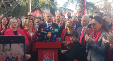 CHP Bursa İl Başkanı Nihat Yeşiltaş: “Cumhuriyet halktır, halkı yıkamazlar!”