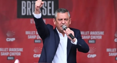 CHP Genel Başkanı Özgür Özel Hollanda’ya Gidiyor: PES Kongresine Katılacak