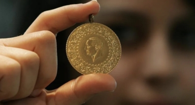 Cumhuriyet Altını 100 Yaşında