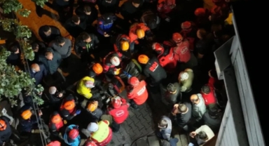 Gebze’de çöken binanın enkazından acı haber: Anne ve baba da yaşamını yitirdi