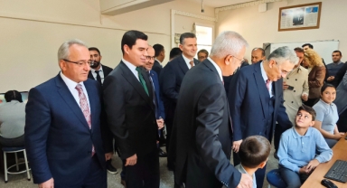 Orhaneli Termik Santral İlk ve Ortaokulu'na Bilgisayar Laboratuvarı Açıldı