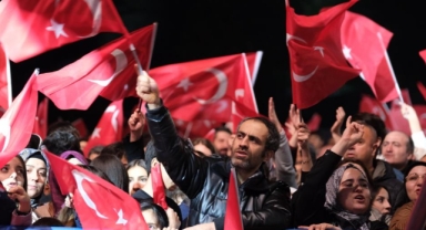 Yıldırım’da Cumhuriyet’in 102. Yılı Coşkuyla Kutlandı