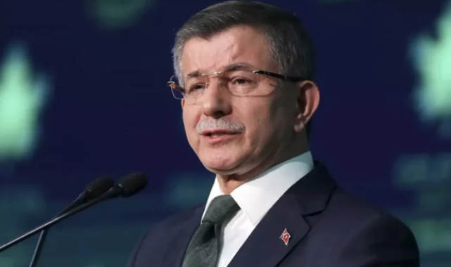 Ahmet Davutoğlu: Saadet, DEVA, Gelecek ve Yeniden Refah birleşebilir