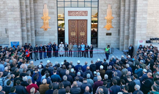 Bursa’da Türk-İslam Mirasına Yeni Katkı: Yeni DOSAB Camii Açıldı