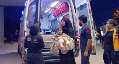 Bursa İnegöl’de Üzerine Çaydanlık Devrilen 3 Yaşındaki Çocuk Yaralandı