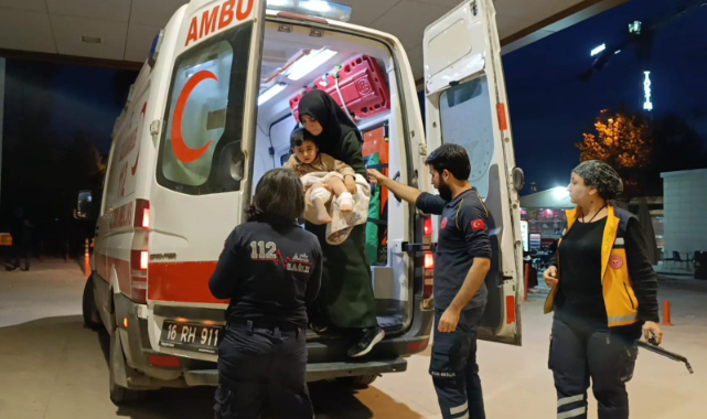 Bursa İnegöl’de Üzerine Çaydanlık Devrilen 3 Yaşındaki Çocuk Yaralandı
