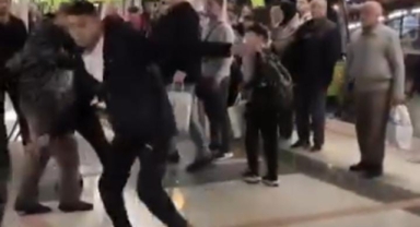 Bursa metrosunda güvenlik görevlisiyle yolcu arasında kavga çıktı